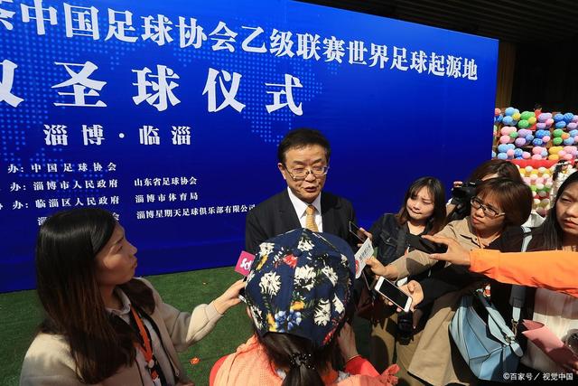 电讯报：阿森纳只想着避免输球葬送了比赛，表现让温格都感到不适